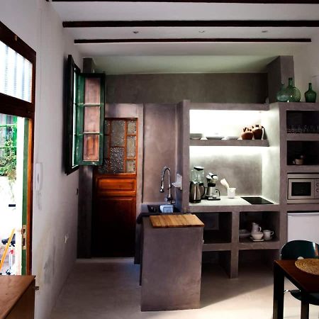 Casita Artista En Bello Edificio Barrio Ruzafa Valencia Exterior foto