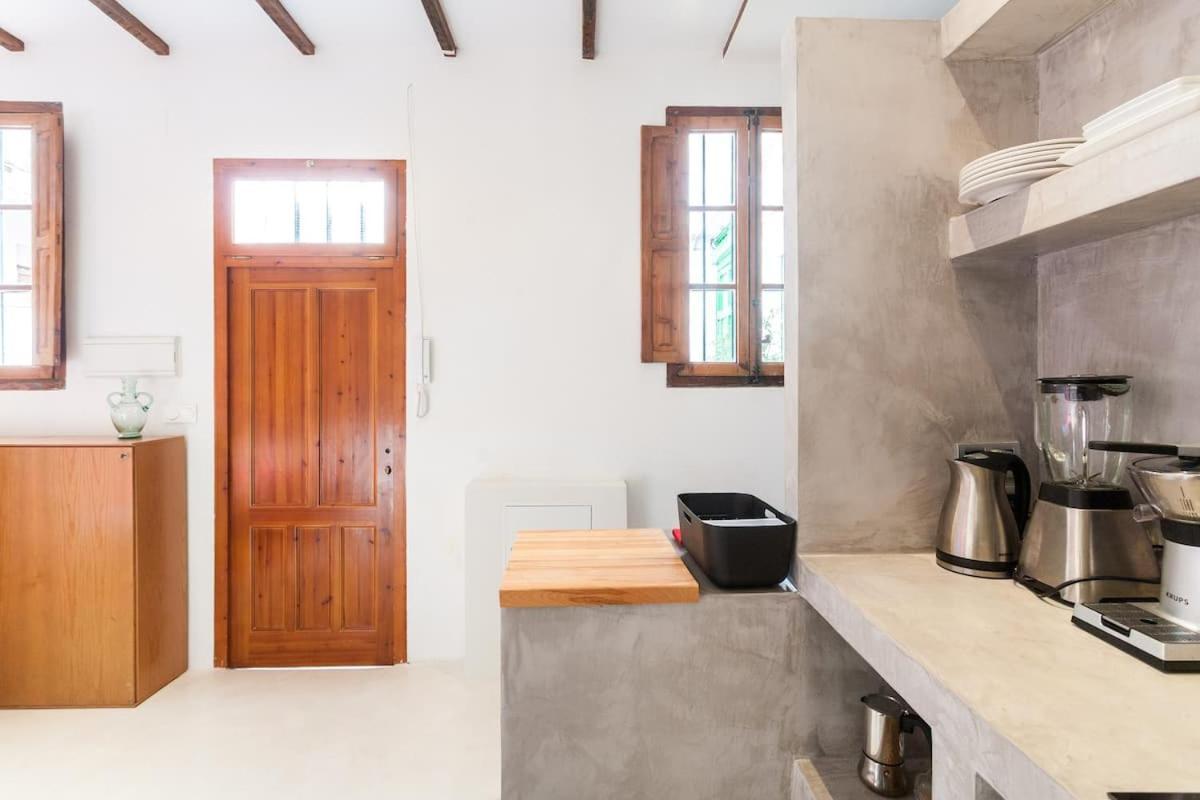 Casita Artista En Bello Edificio Barrio Ruzafa Valencia Exterior foto